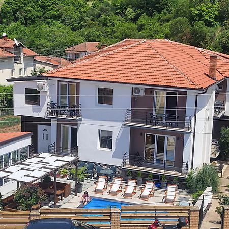 Villa Pegasus Pestani โอครีด ภายนอก รูปภาพ